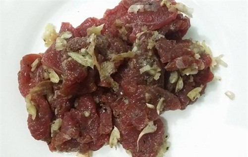 Thịt bò cuộn măng tây ngon ngất ngây 6